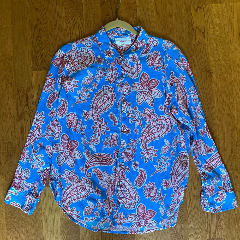Xirena Capri Blue & Red Paisley Beau Shirt Small S